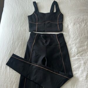 Abercrombie Women's YPB sculptLUX set